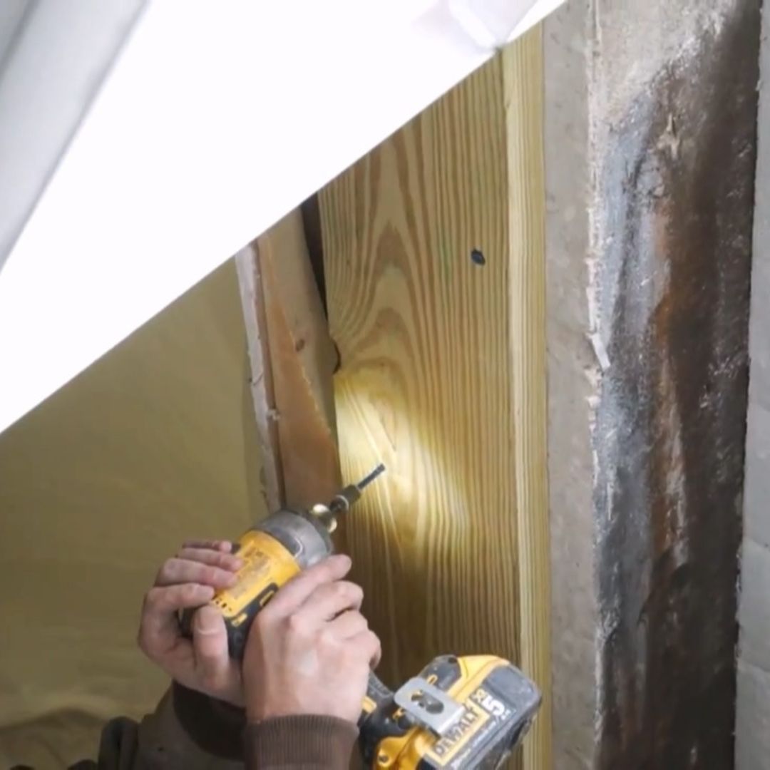 Framing window opening for egress window